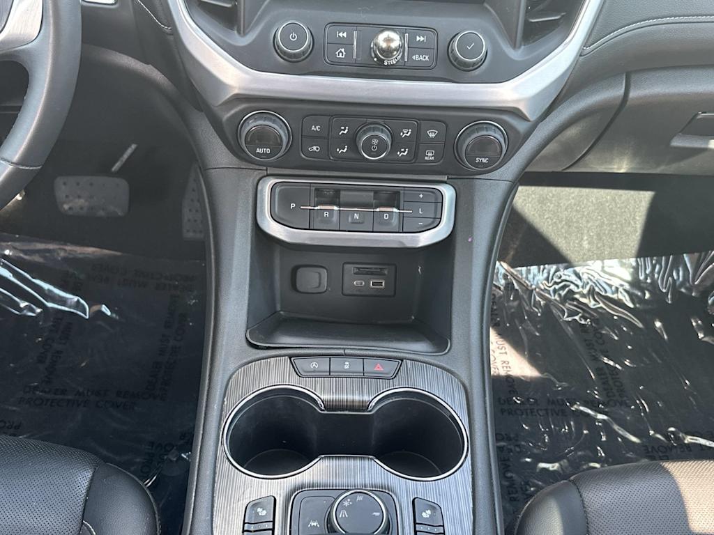 Thumbnail: 2023 GMC Acadia - 15