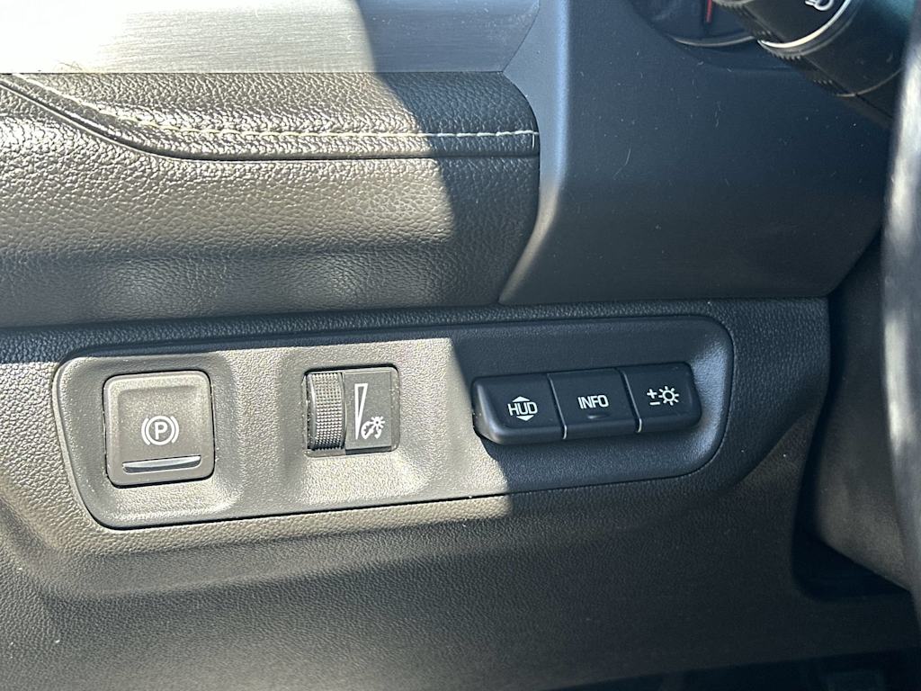 Thumbnail: 2021 GMC Acadia - 28