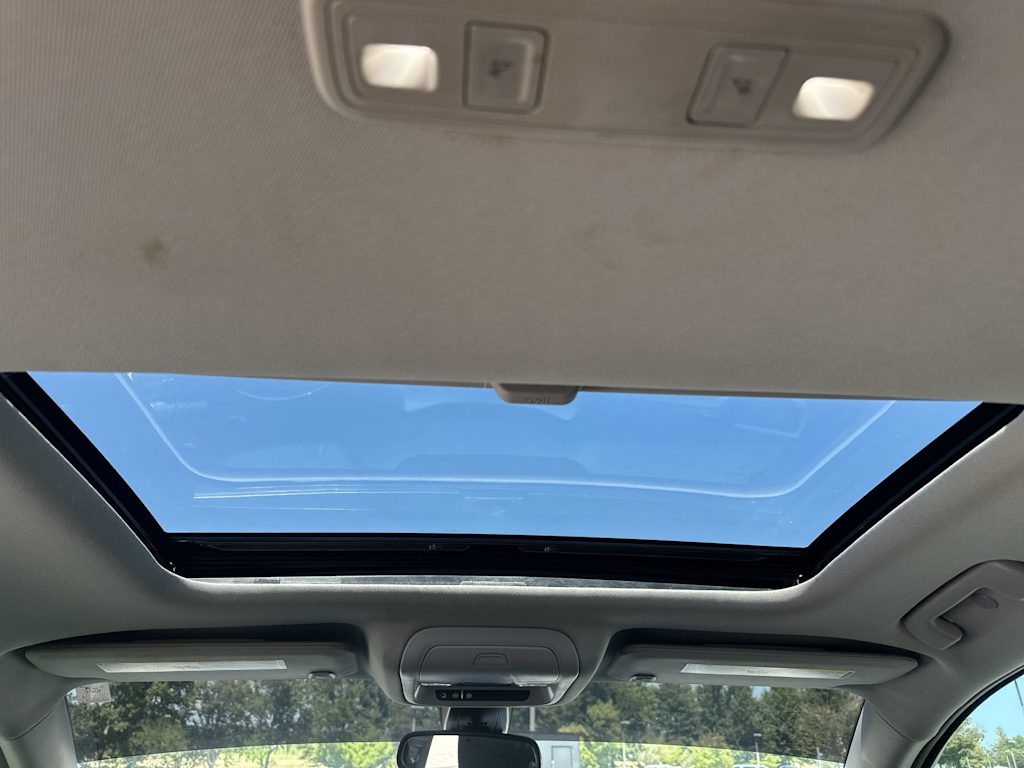 Thumbnail: 2021 GMC Acadia - 31