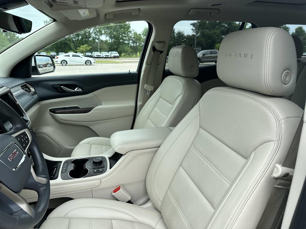 Thumbnail: 2023 GMC Acadia - 11