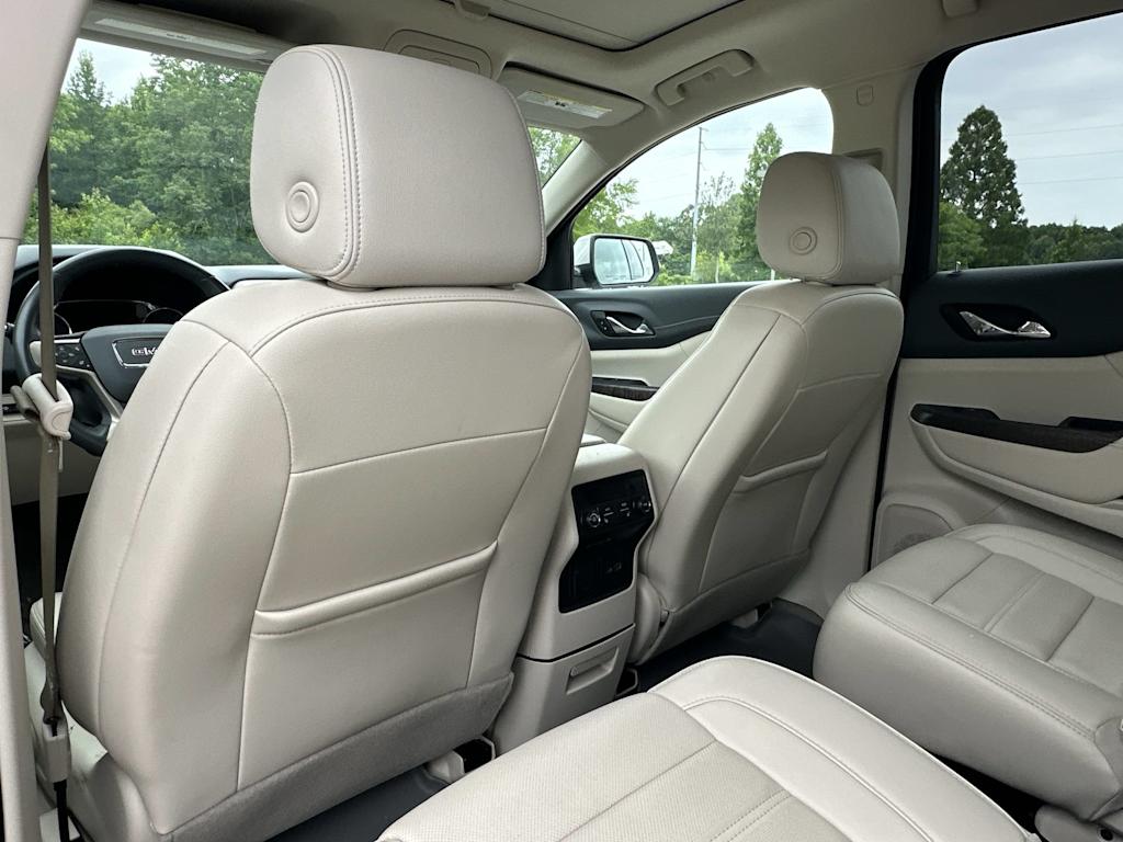 Thumbnail: 2023 GMC Acadia - 13