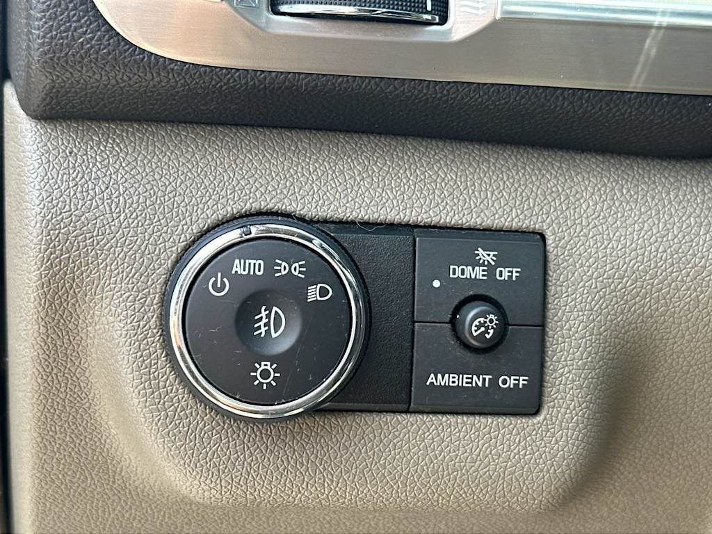 Thumbnail: 2014 GMC Acadia - 27