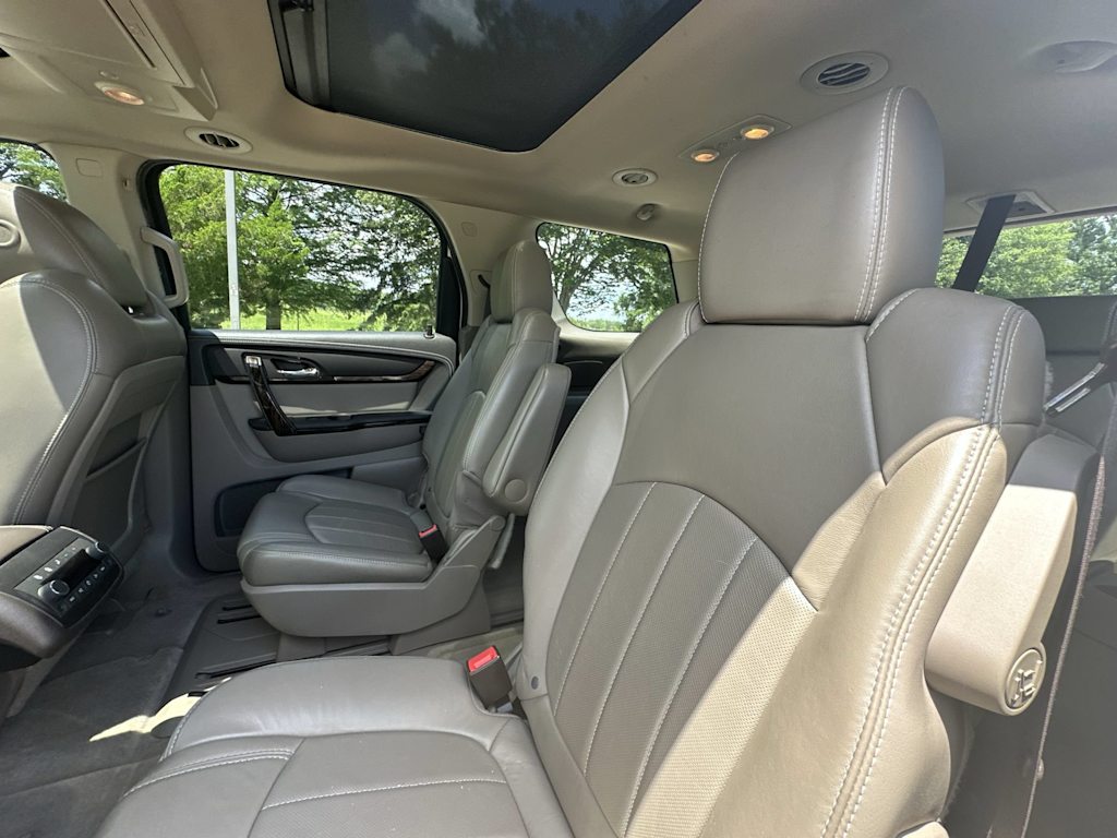 Thumbnail: 2014 GMC Acadia - 29