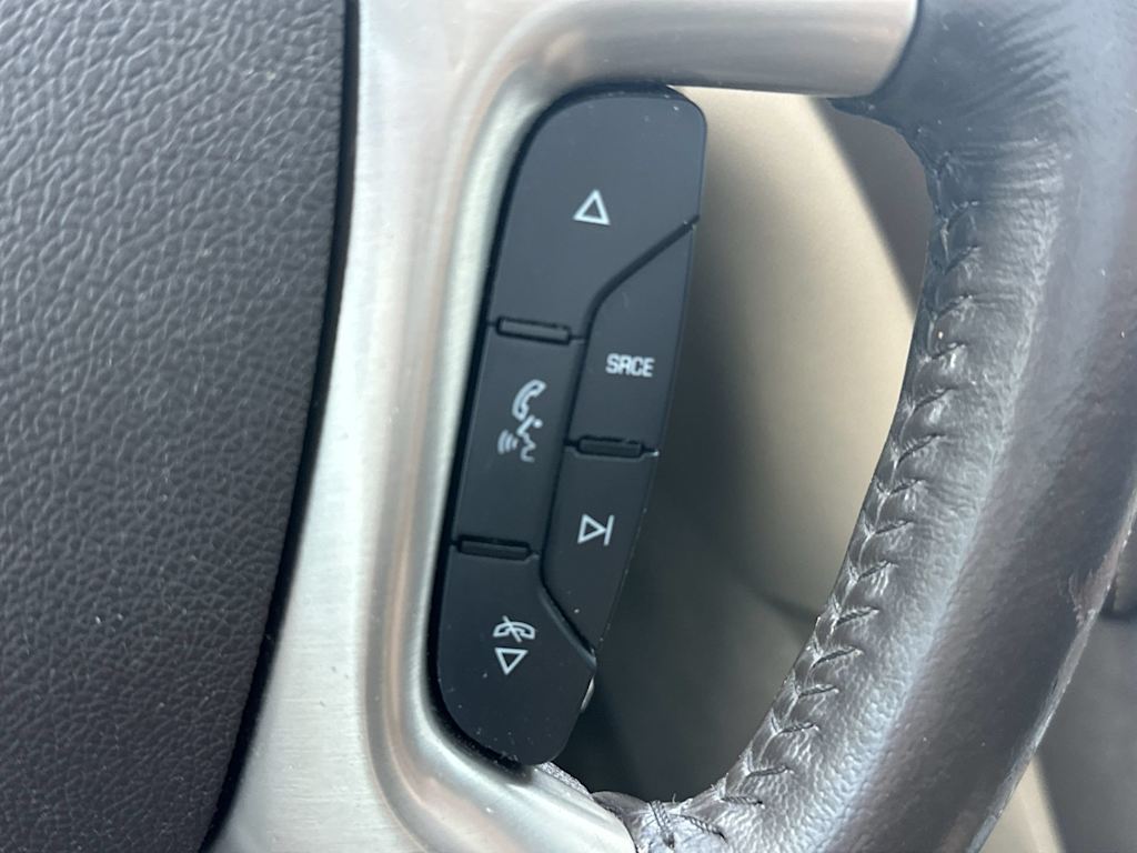 Thumbnail: 2014 GMC Acadia - 33