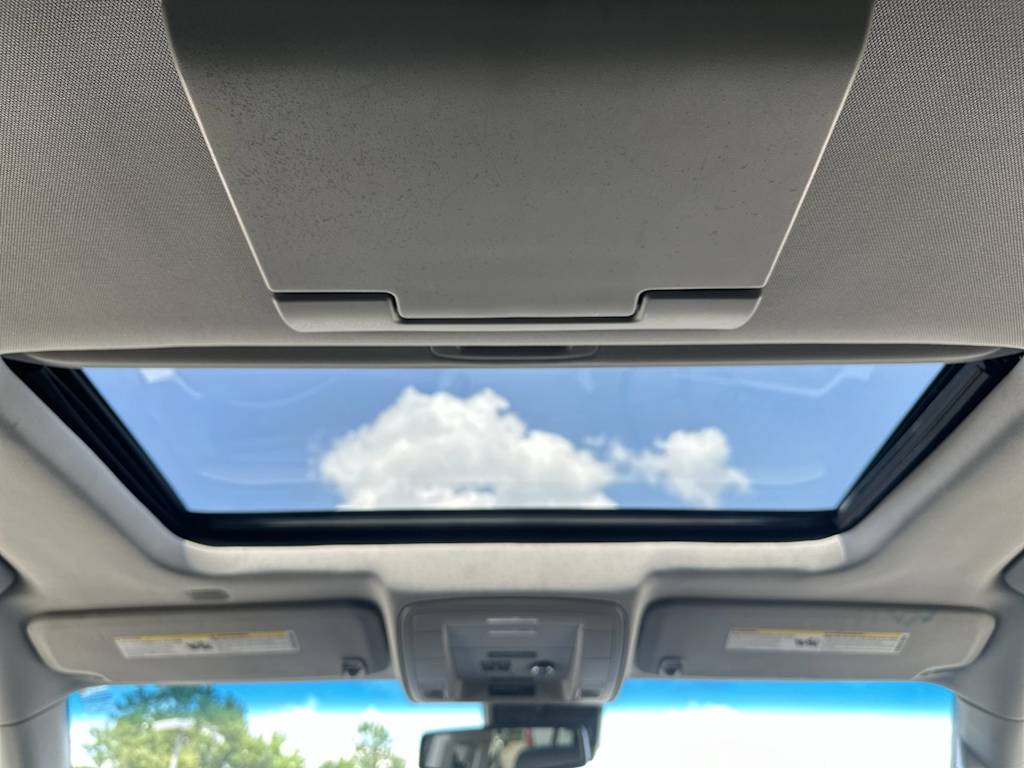 Thumbnail: 2018 GMC Yukon - 28