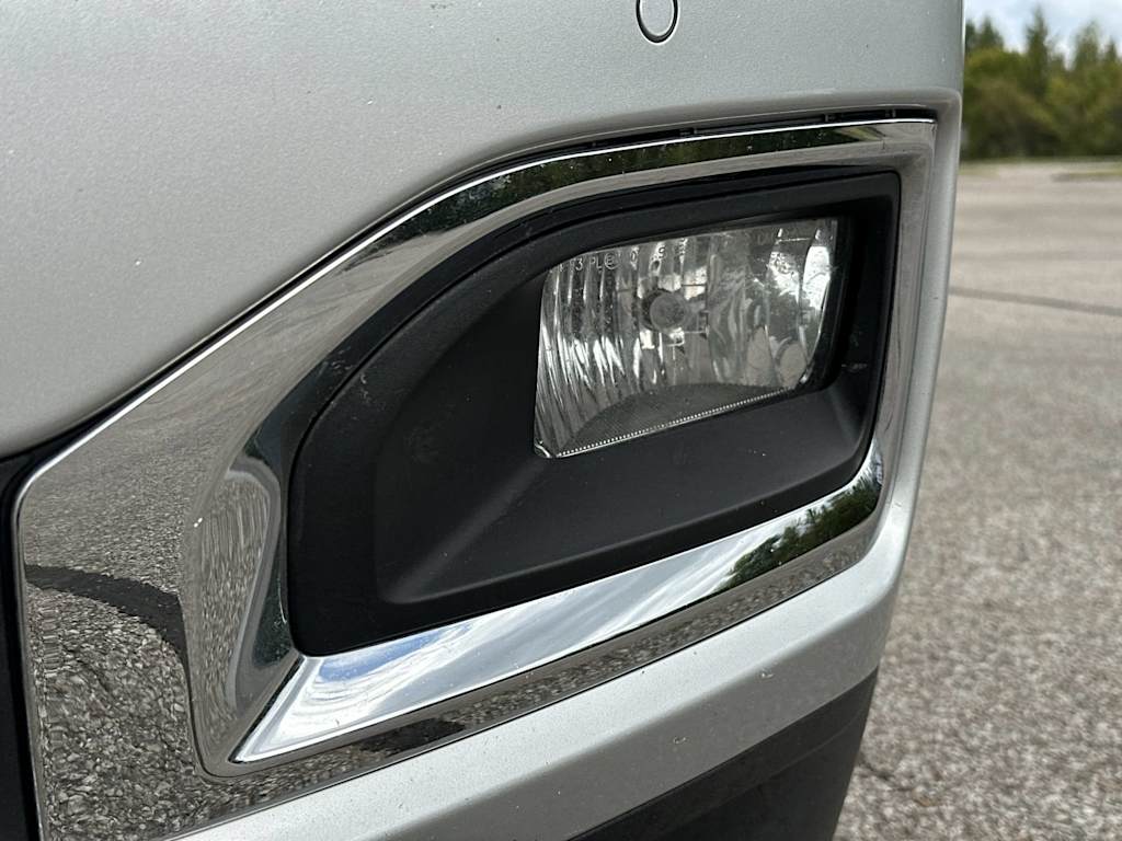 Thumbnail: 2016 GMC Yukon - 24