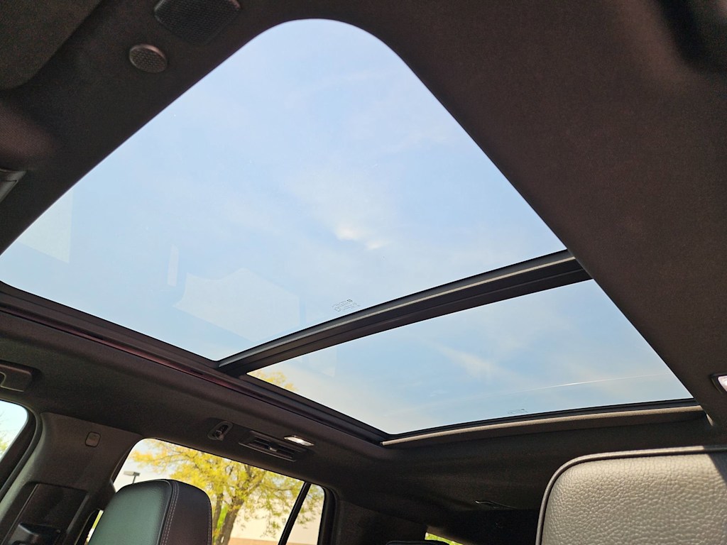 Thumbnail: 2021 GMC Yukon - 26