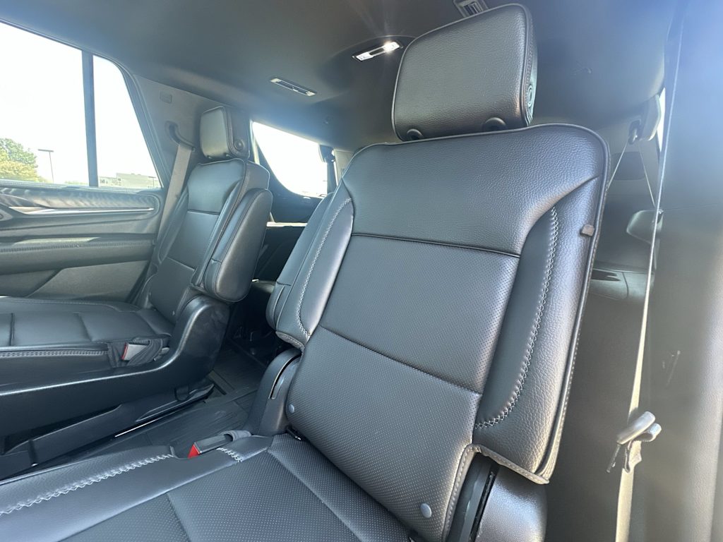Thumbnail: 2023 GMC Yukon - 27