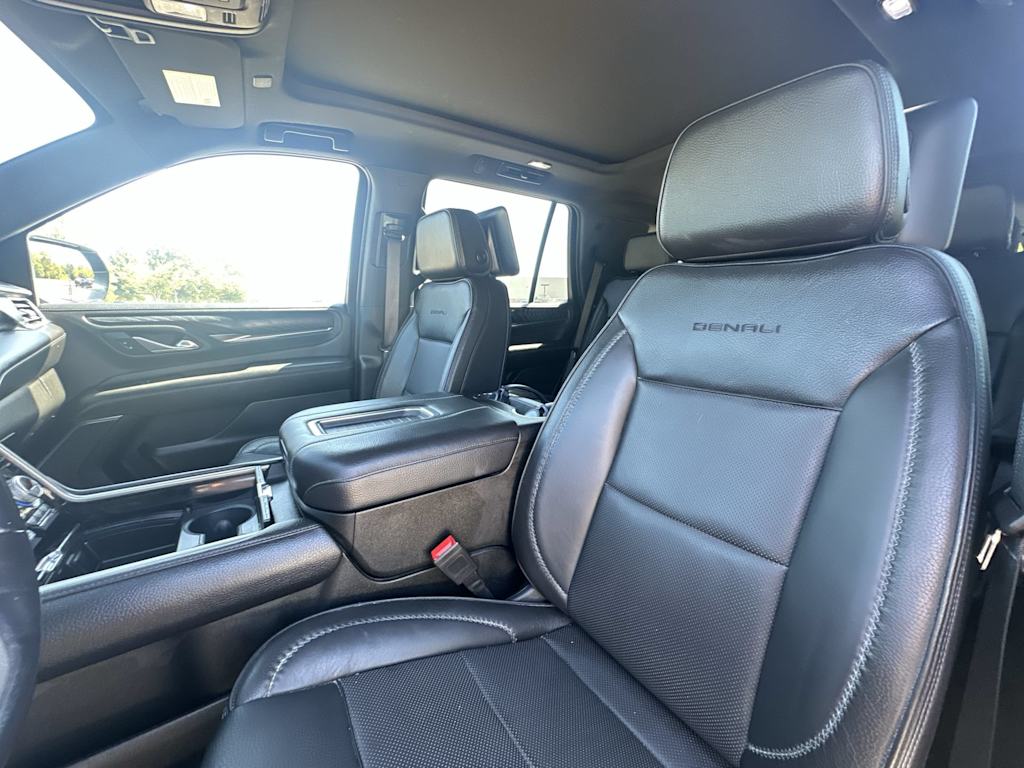 Thumbnail: 2023 GMC Yukon - 11