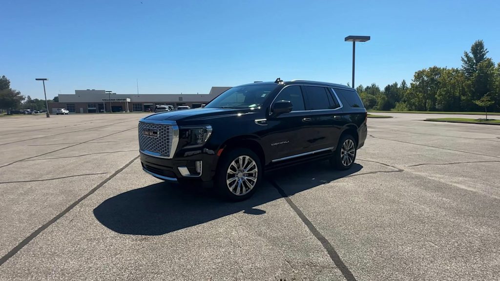 Thumbnail: 2023 GMC Yukon - 18