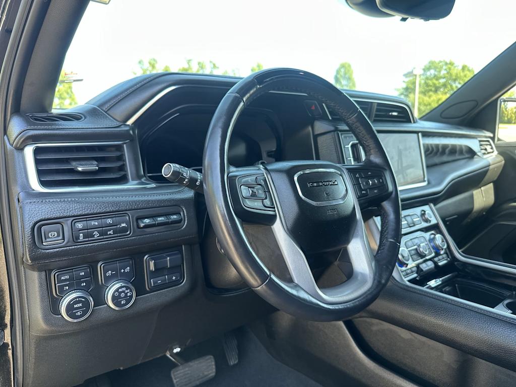 Thumbnail: 2023 GMC Yukon - 2