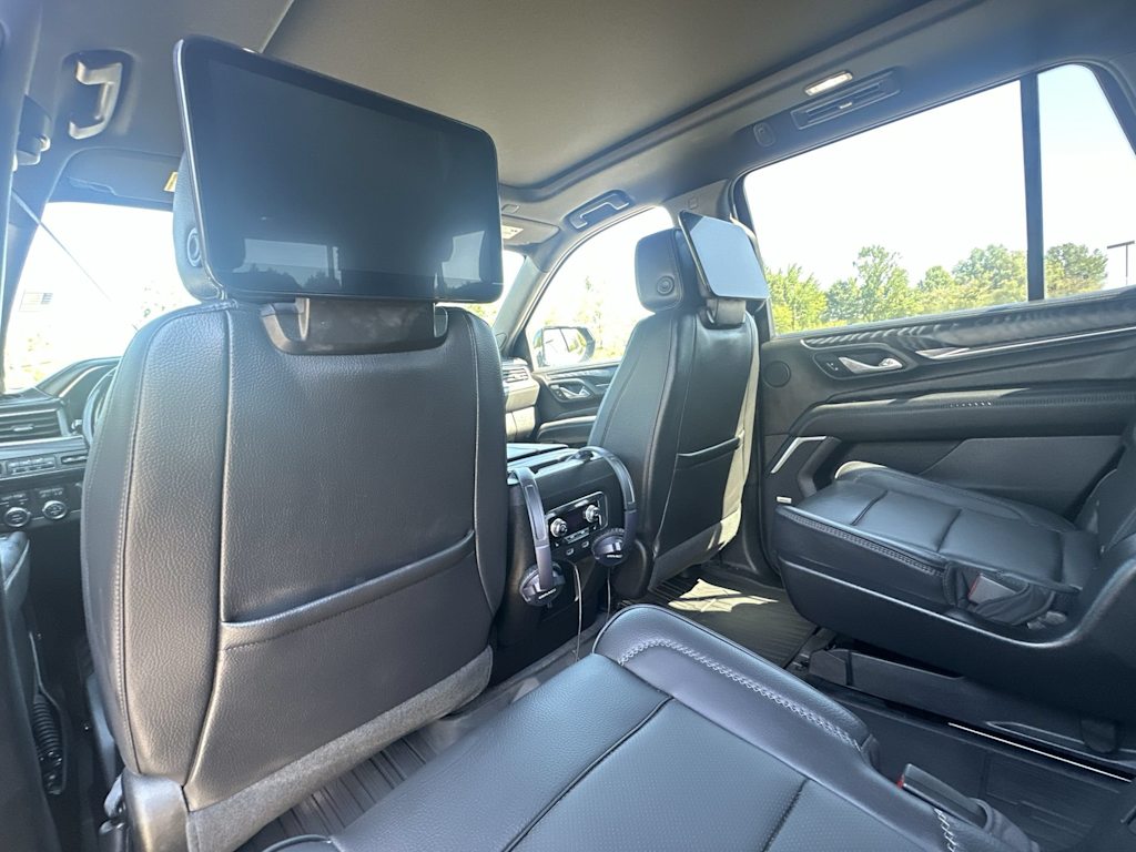 Thumbnail: 2023 GMC Yukon - 12