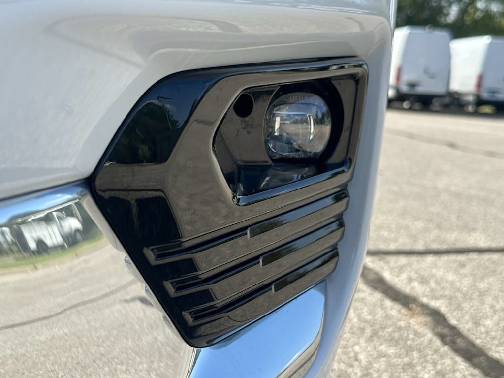 Thumbnail: 2026 GMC Yukon - 23