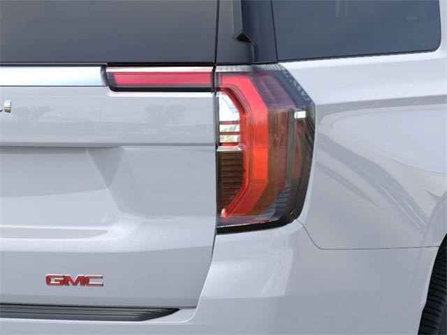 Thumbnail: 2026 GMC Yukon XL - 18