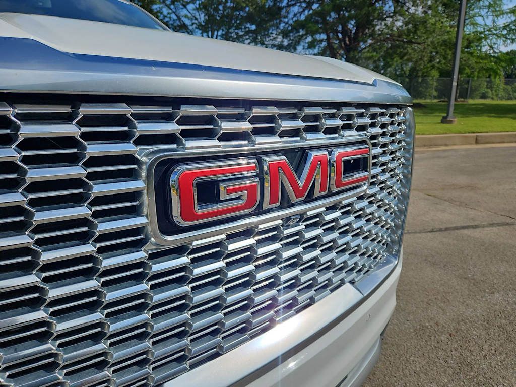 Thumbnail: 2021 GMC Yukon XL - 7