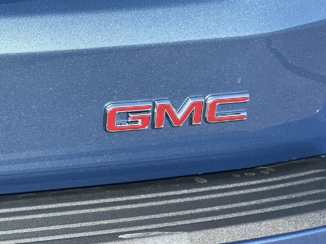Thumbnail: 2026 GMC Yukon XL - 3