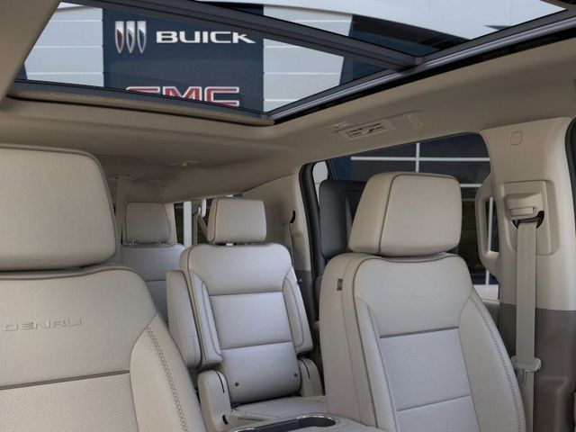 Thumbnail: 2026 GMC Yukon XL - 24