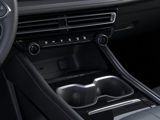 Thumbnail: 2026 Chevrolet Traverse - 9