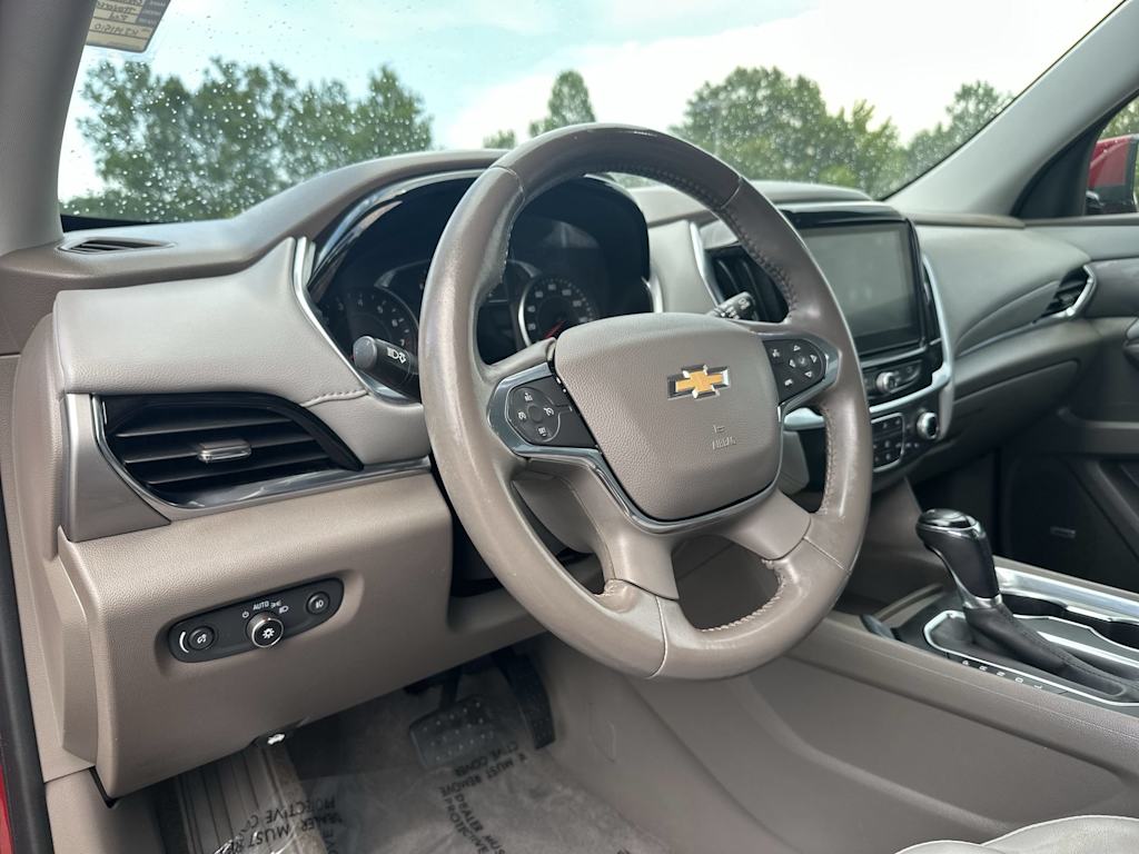 Thumbnail: 2019 Chevrolet Traverse - 2