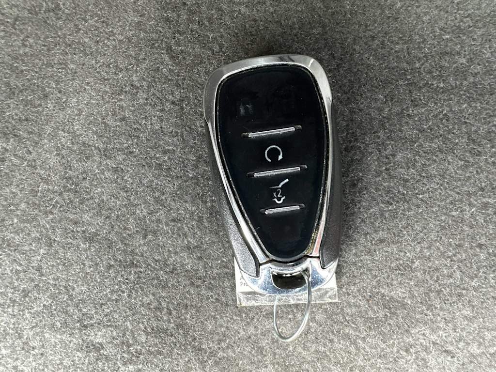 Thumbnail: 2019 Chevrolet Traverse - 18