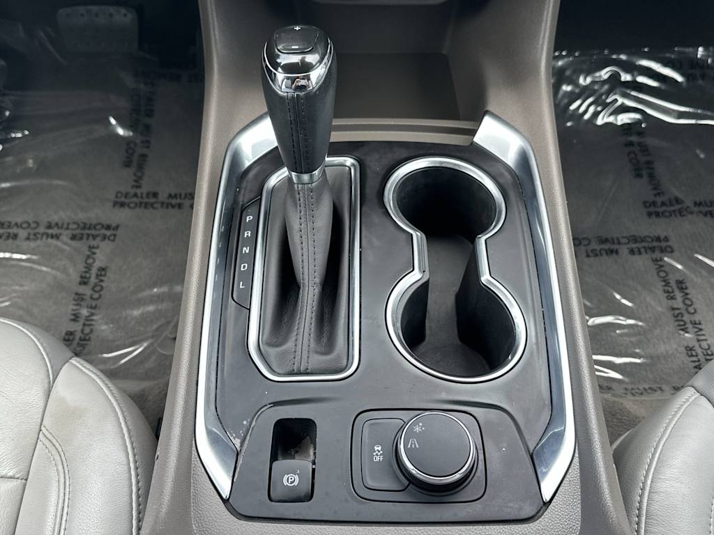 Thumbnail: 2019 Chevrolet Traverse - 35