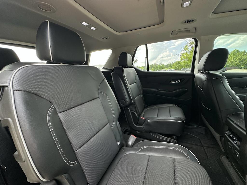 Thumbnail: 2020 Chevrolet Traverse - 29