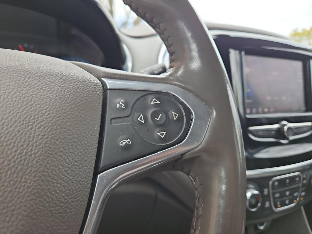 Thumbnail: 2021 Chevrolet Traverse - 30