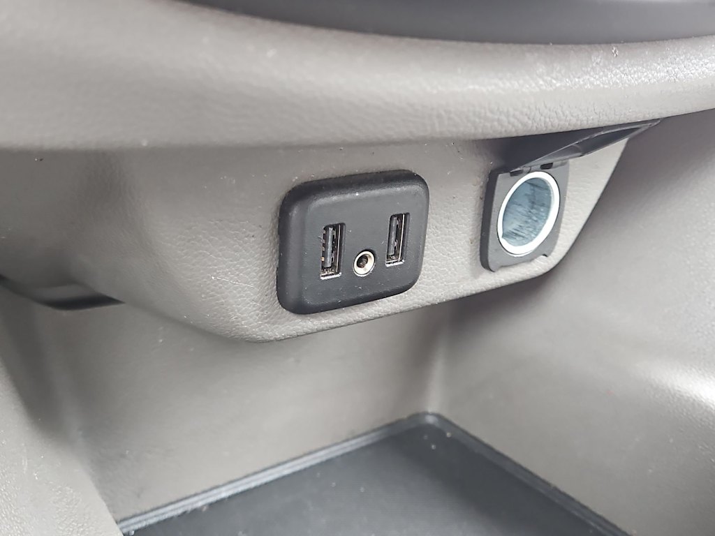 Thumbnail: 2021 Chevrolet Traverse - 34