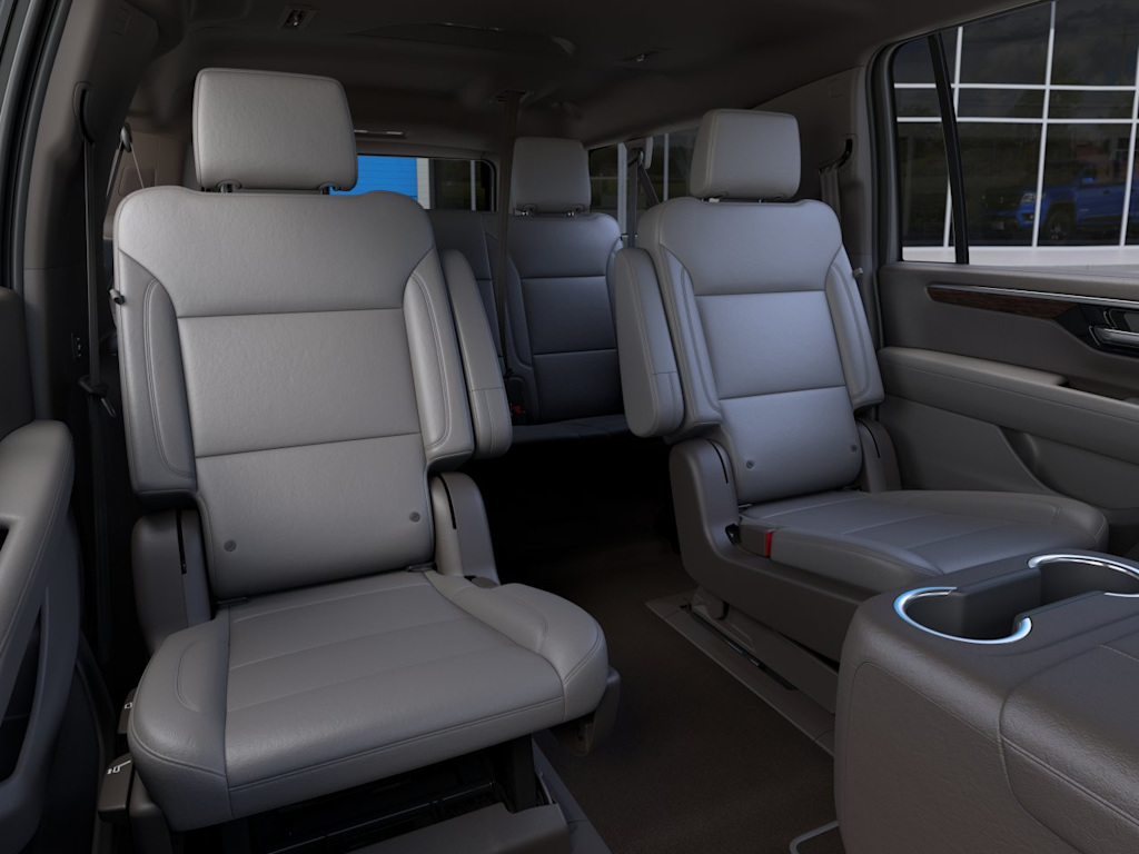 Thumbnail: 2026 Chevrolet Suburban - 9
