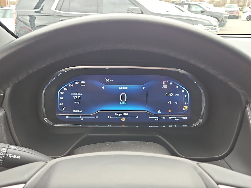 Thumbnail: 2024 Chevrolet Tahoe - 15