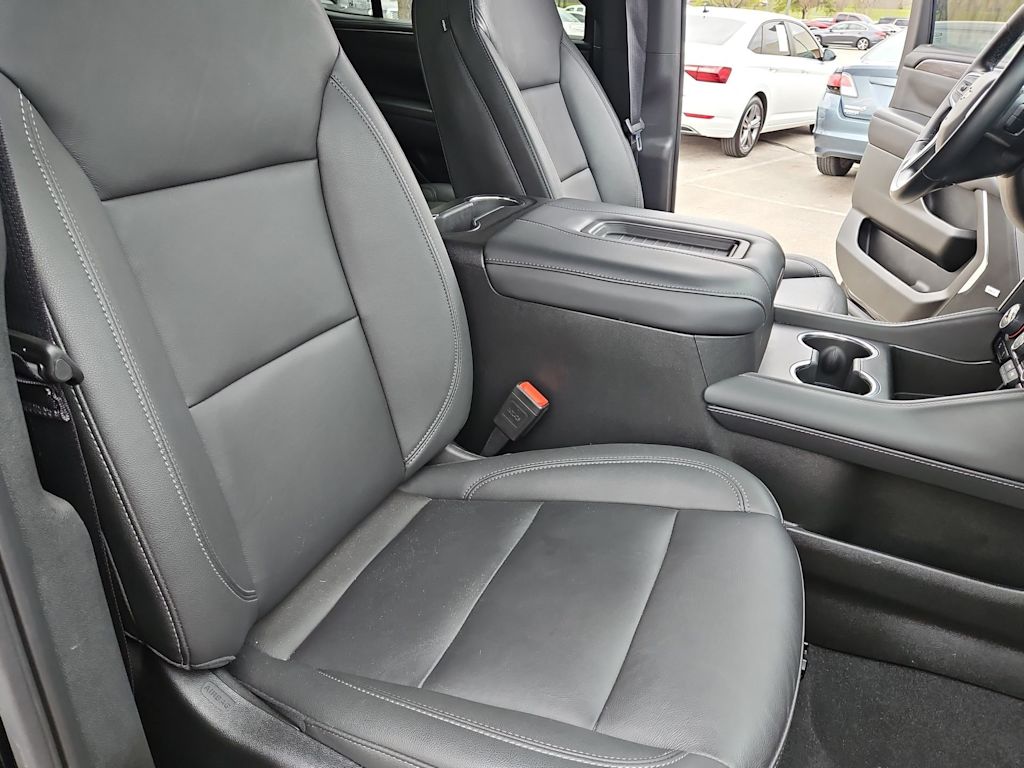 Thumbnail: 2024 Chevrolet Tahoe - 27