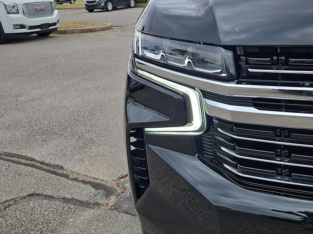 Thumbnail: 2024 Chevrolet Tahoe - 6