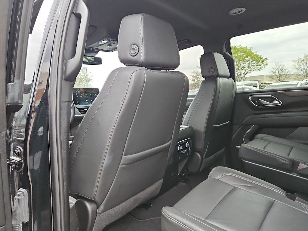 Thumbnail: 2024 Chevrolet Tahoe - 12