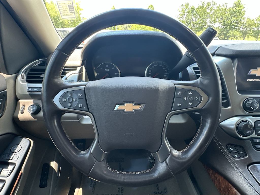 Thumbnail: 2019 Chevrolet Tahoe - 10