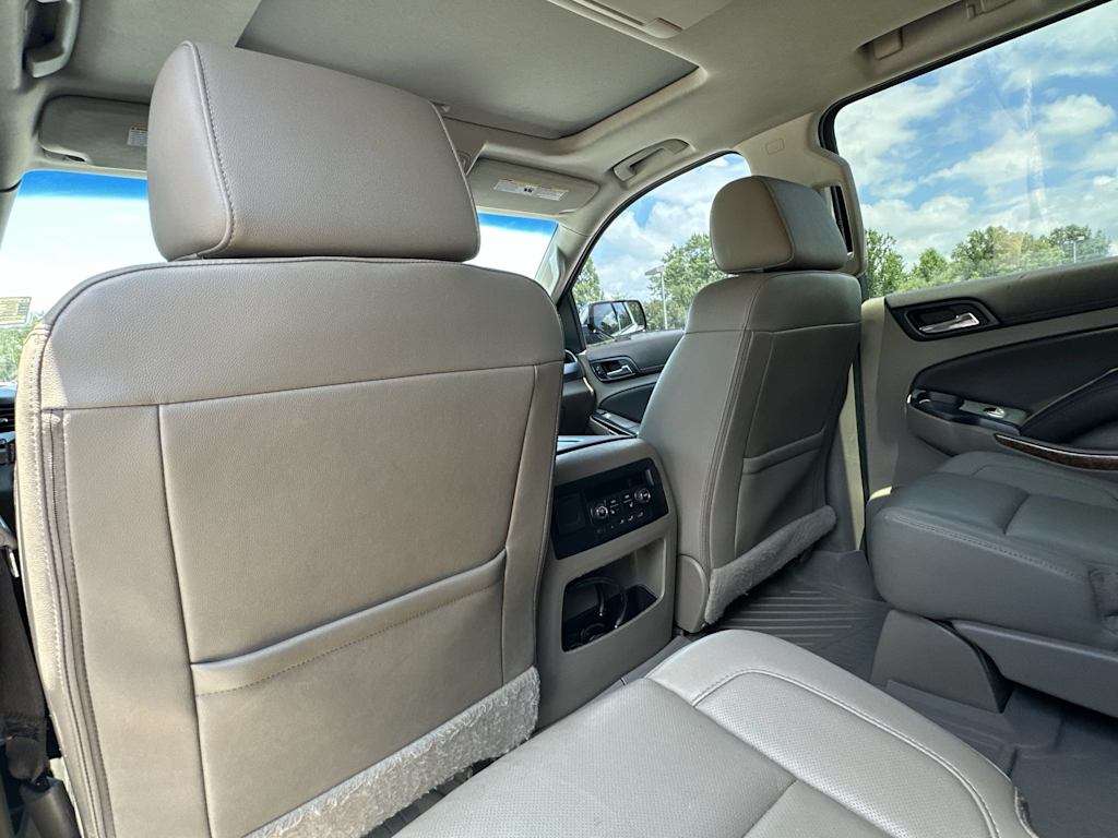 Thumbnail: 2019 Chevrolet Tahoe - 13