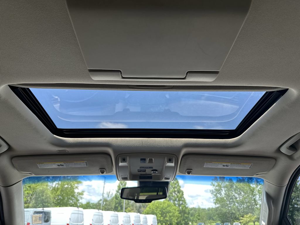 Thumbnail: 2019 Chevrolet Tahoe - 30