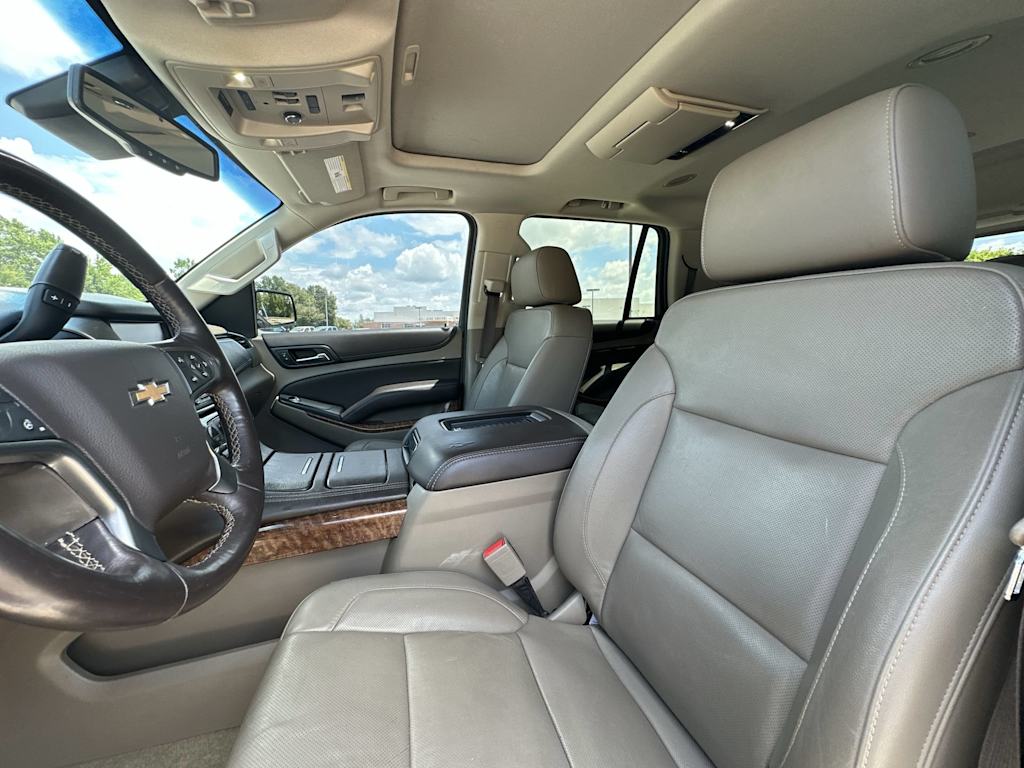 Thumbnail: 2019 Chevrolet Tahoe - 11
