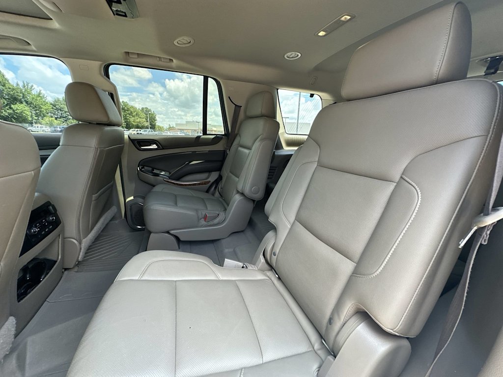 Thumbnail: 2019 Chevrolet Tahoe - 28