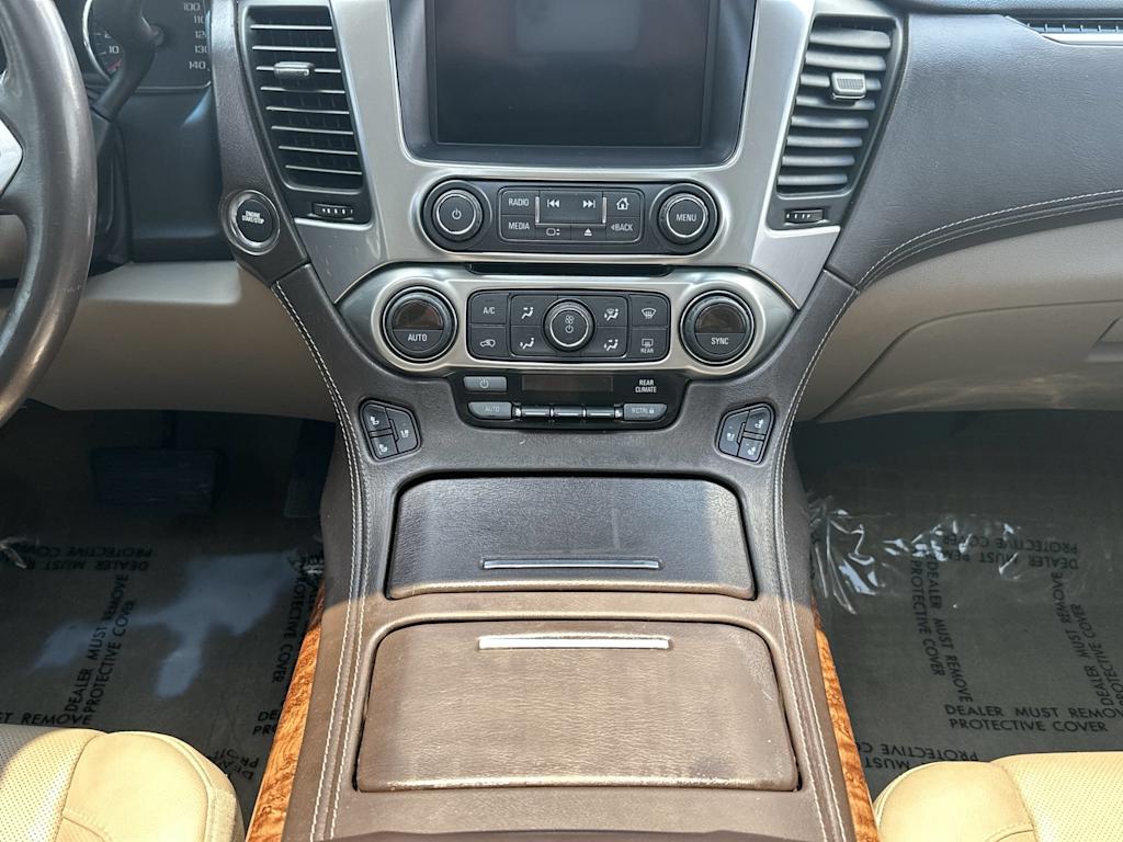 Thumbnail: 2019 Chevrolet Tahoe - 34