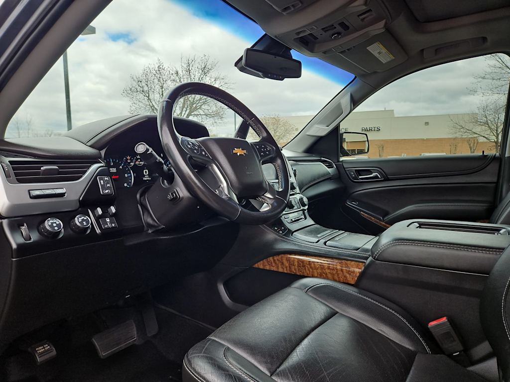 Thumbnail: 2020 Chevrolet Tahoe - 2