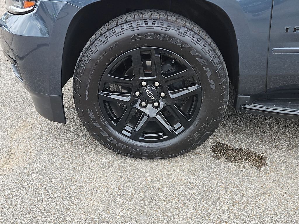 Thumbnail: 2020 Chevrolet Tahoe - 8