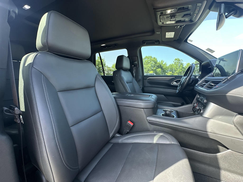 Thumbnail: 2022 Chevrolet Tahoe - 31