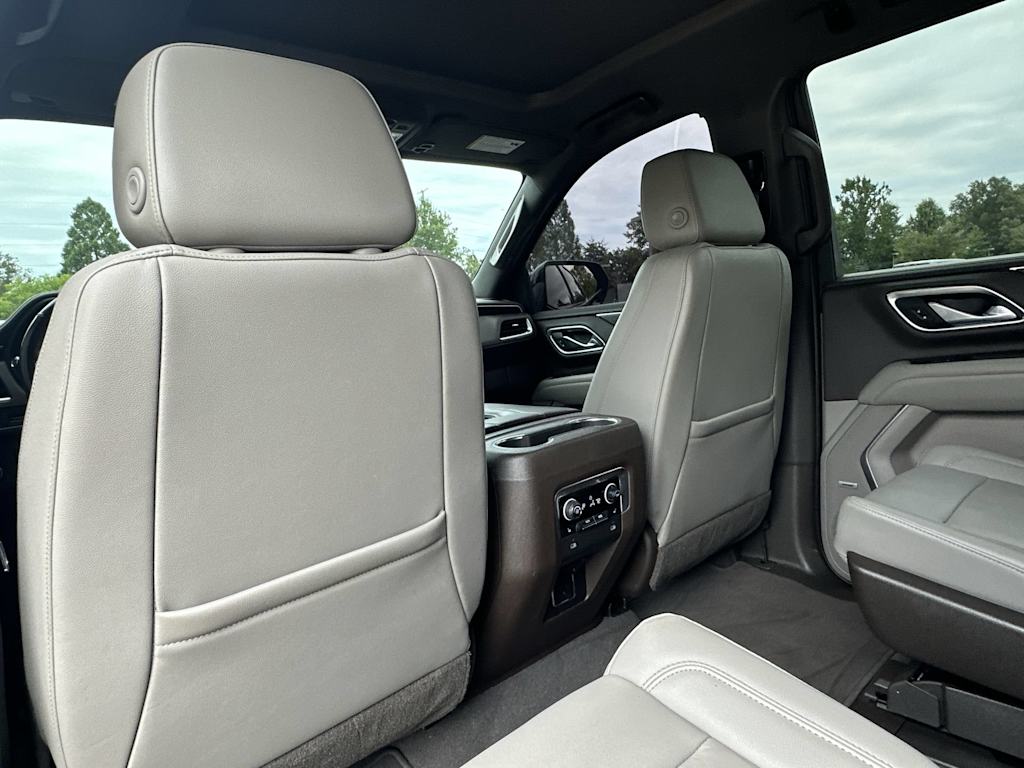 Thumbnail: 2021 Chevrolet Tahoe - 12