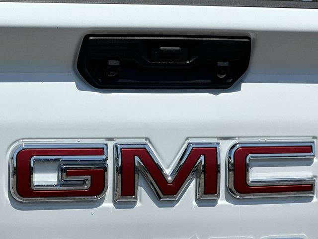 Thumbnail: 2026 GMC Sierra 2500 - 22
