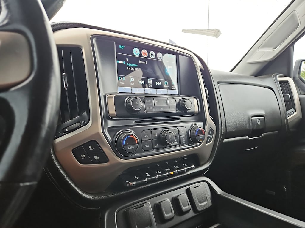 Thumbnail: 2019 GMC Sierra 2500 - 16
