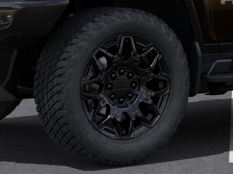 Thumbnail: 2025 GMC Hummer EV - 6
