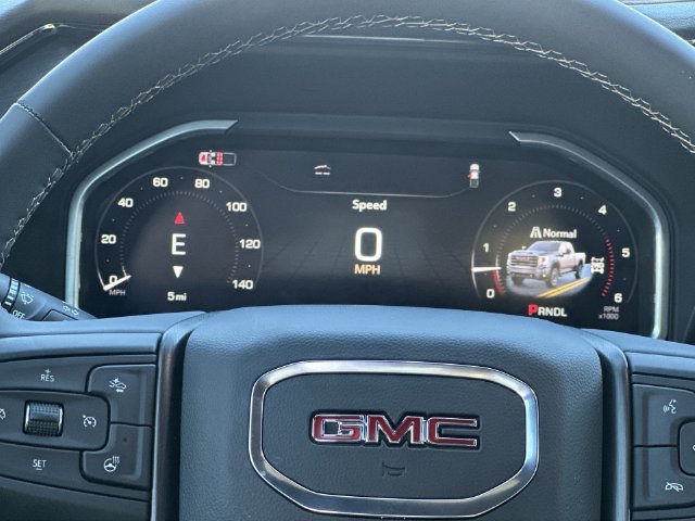 Thumbnail: 2026 GMC Sierra 2500 - 15