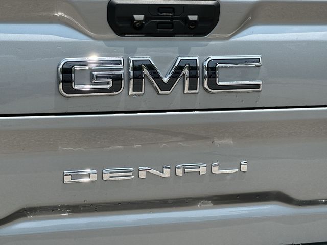 Thumbnail: 2026 GMC Sierra 2500 - 7