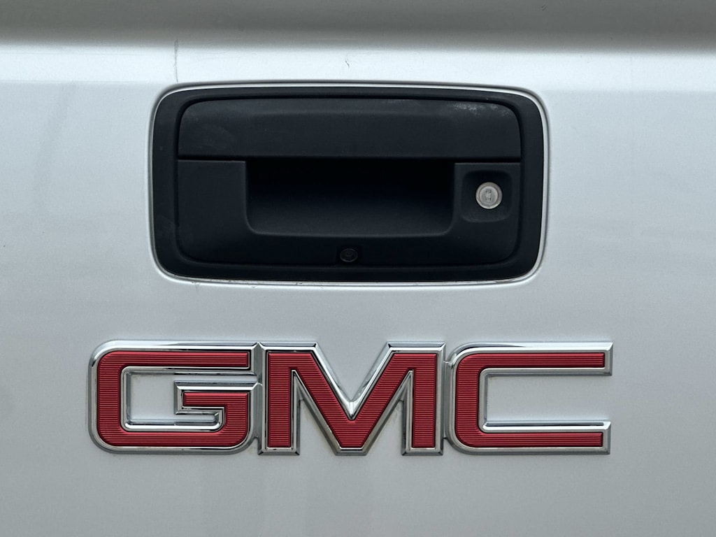 Thumbnail: 2015 GMC Canyon - 7