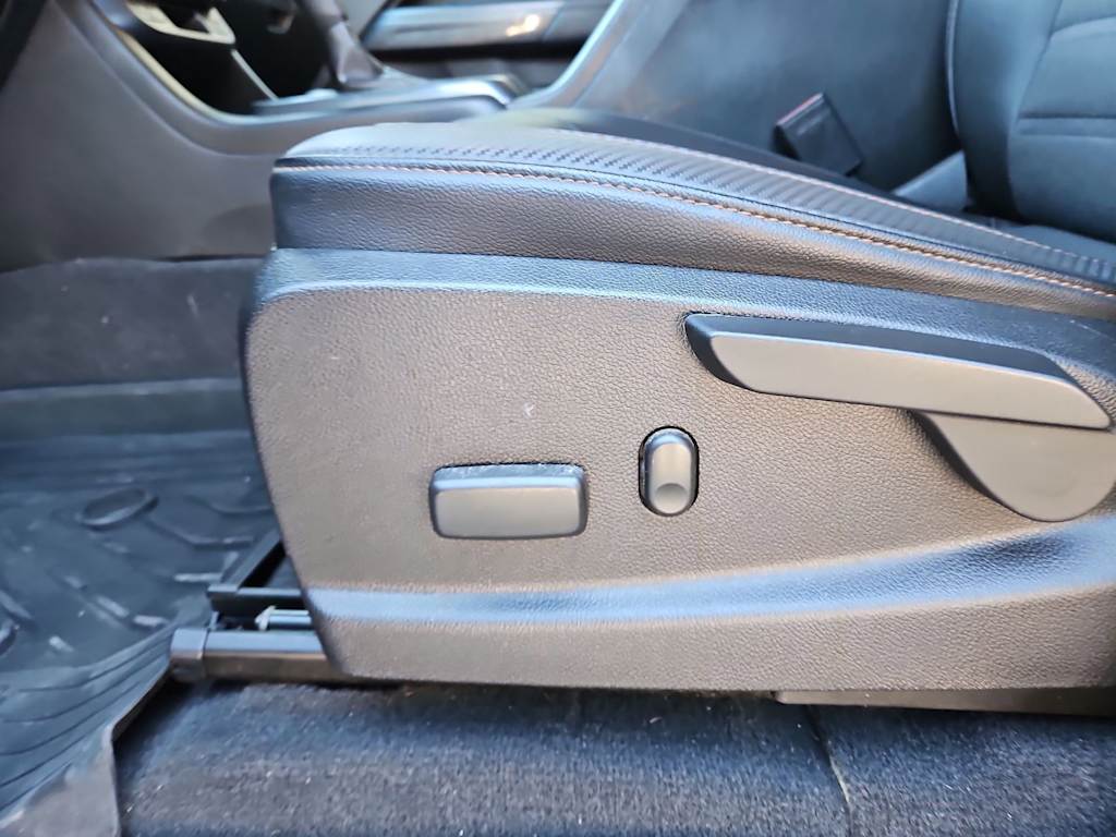 Thumbnail: 2021 GMC Canyon - 25